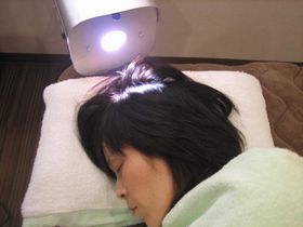 頭痛の治療：光線療法.JPG
