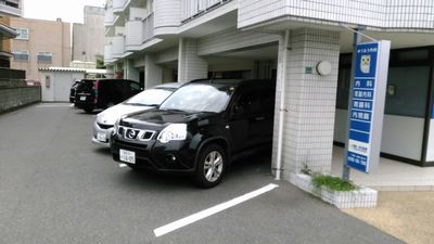 森川整体光線療院駐車場HP使用.jpg